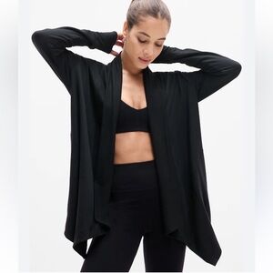 Athleta Pranayama Restore Wrap